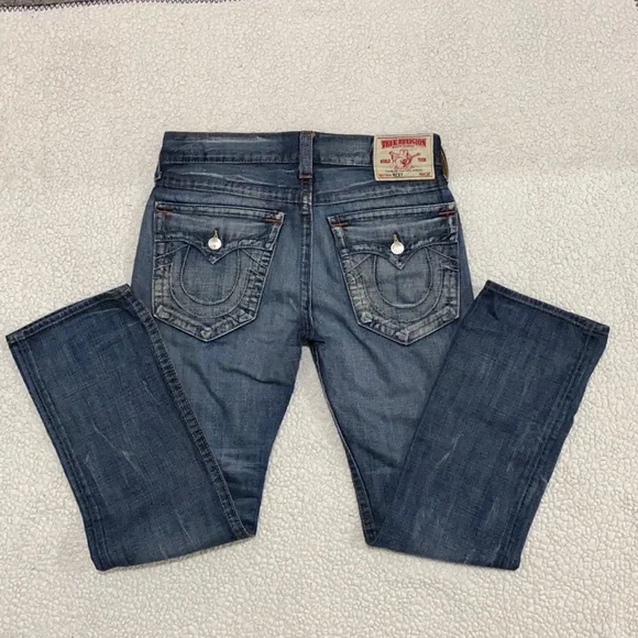 TRUE RELIGION JEANS “Ricky” | Size 33 Dark Wash - Picture 1 of 13